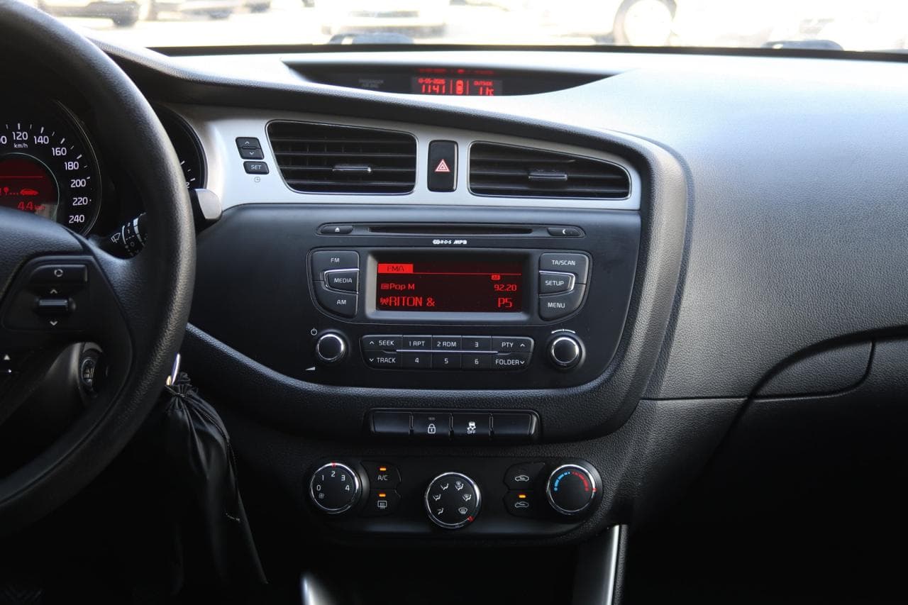 2015 Kia CEE'D - 15