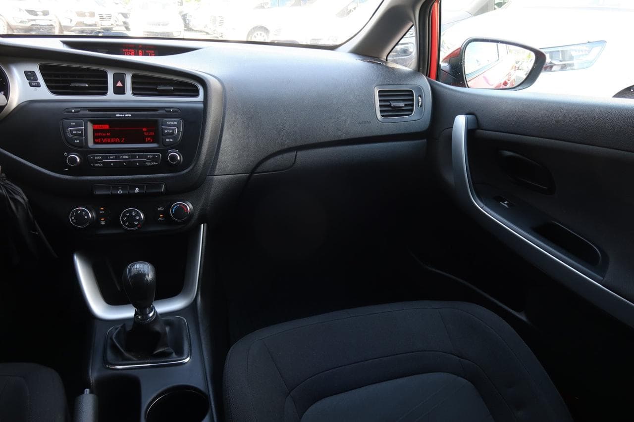2015 Kia CEE'D - 9