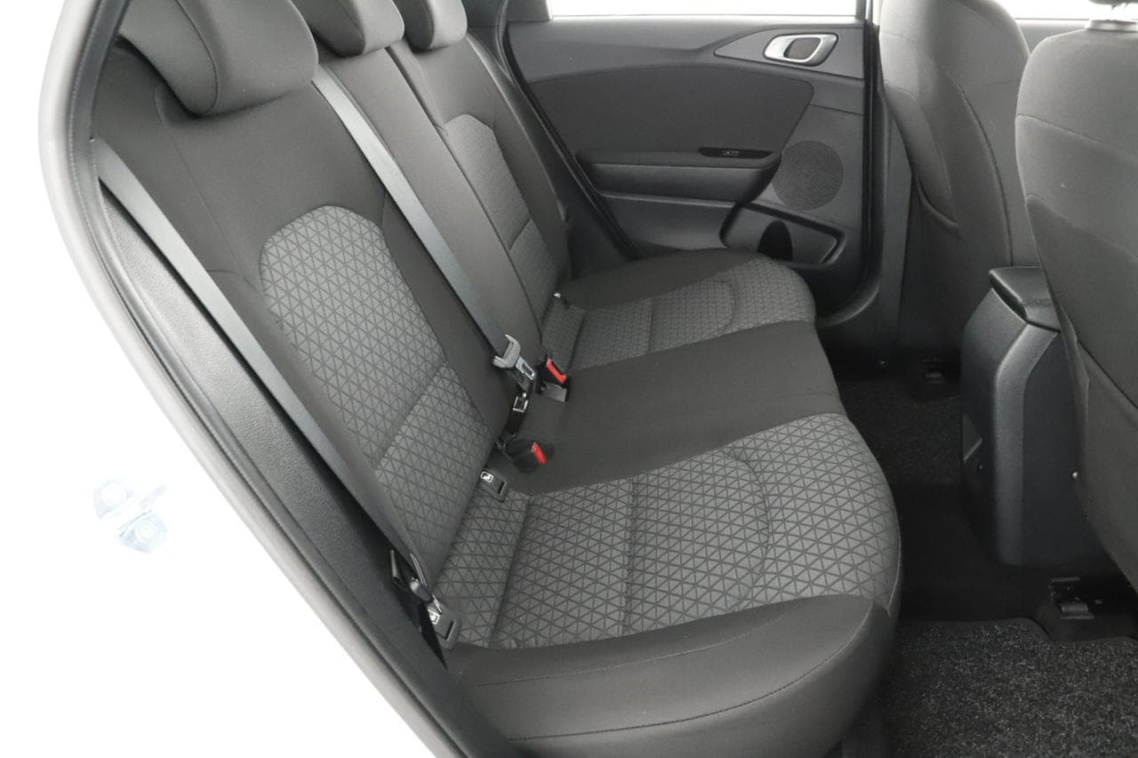 2023 Kia CEE'D - 11