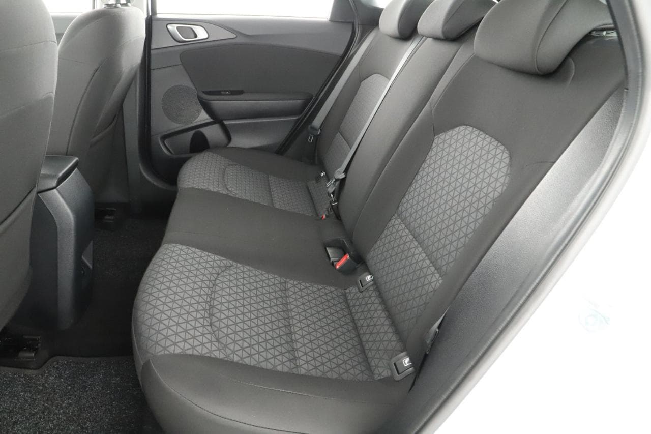 2023 Kia CEE'D - 12