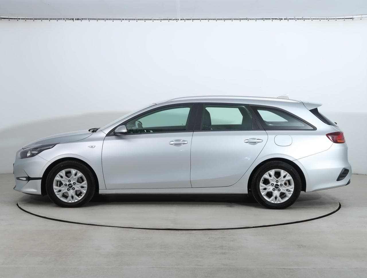 2023 Kia CEE'D - 4