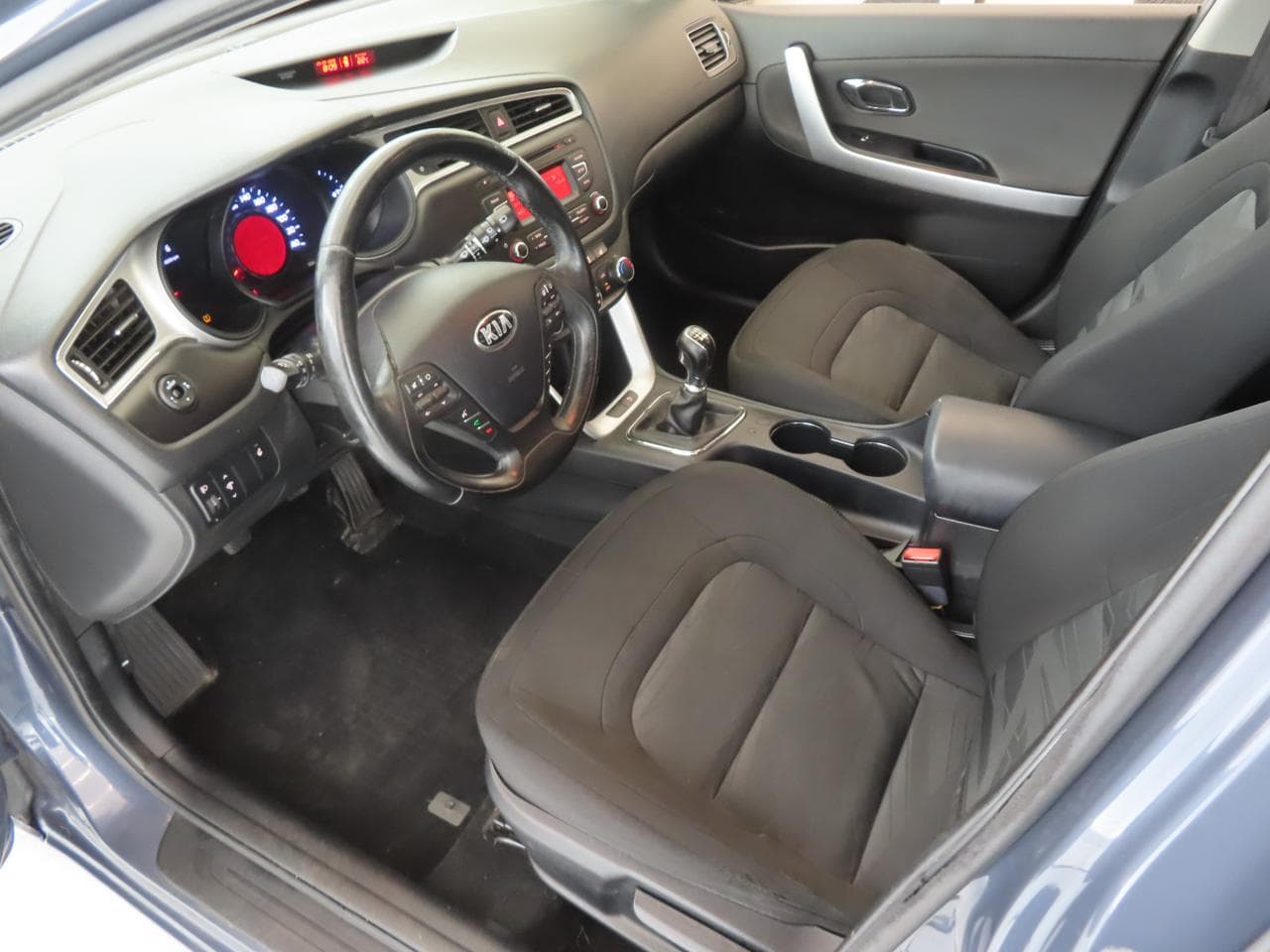 2016 Kia CEE'D - 16
