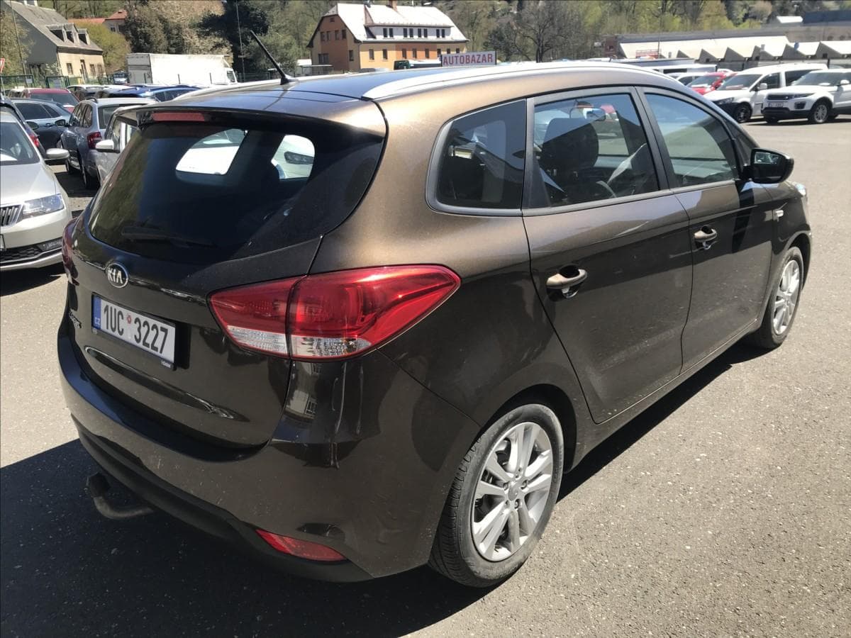 2015 Kia CARENS - 5