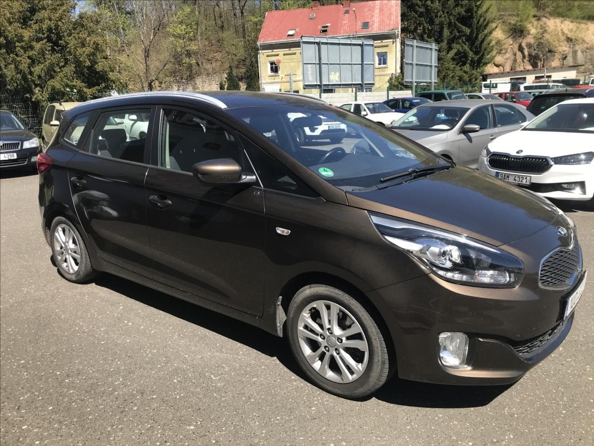 2015 Kia CARENS - 4