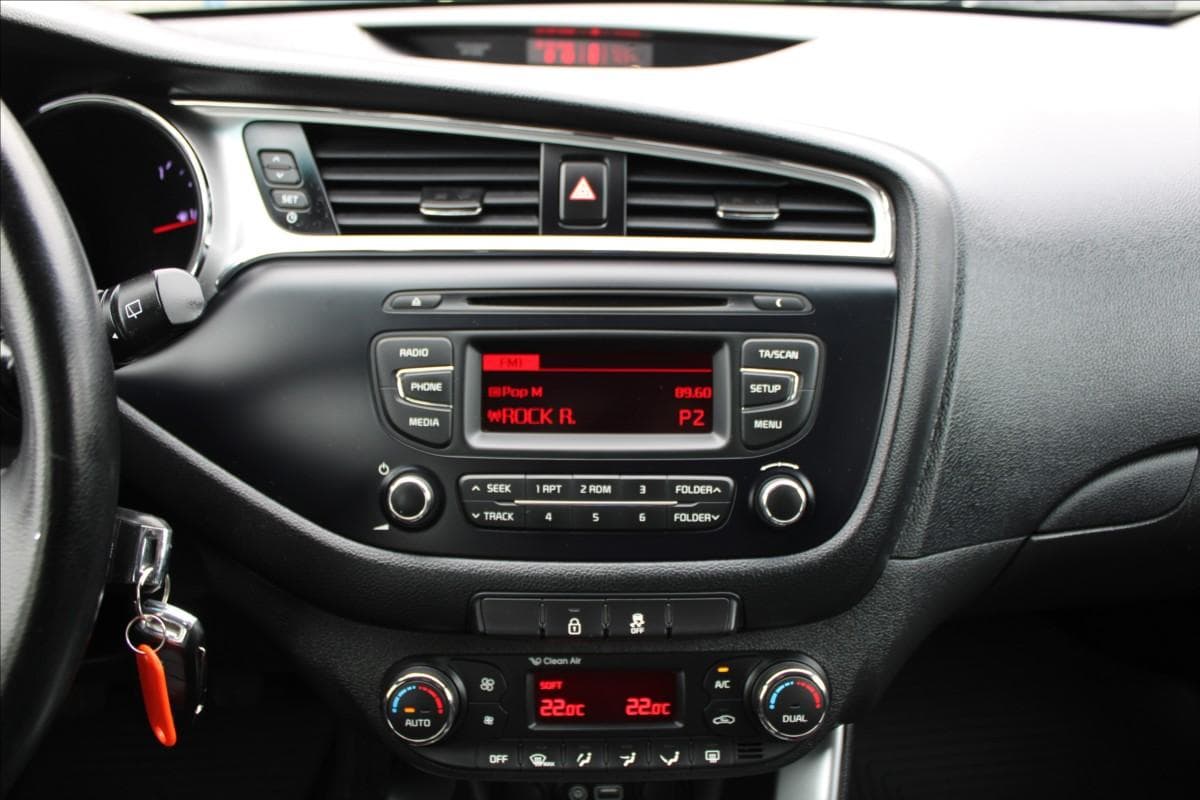 2017 Kia CEE'D - 17