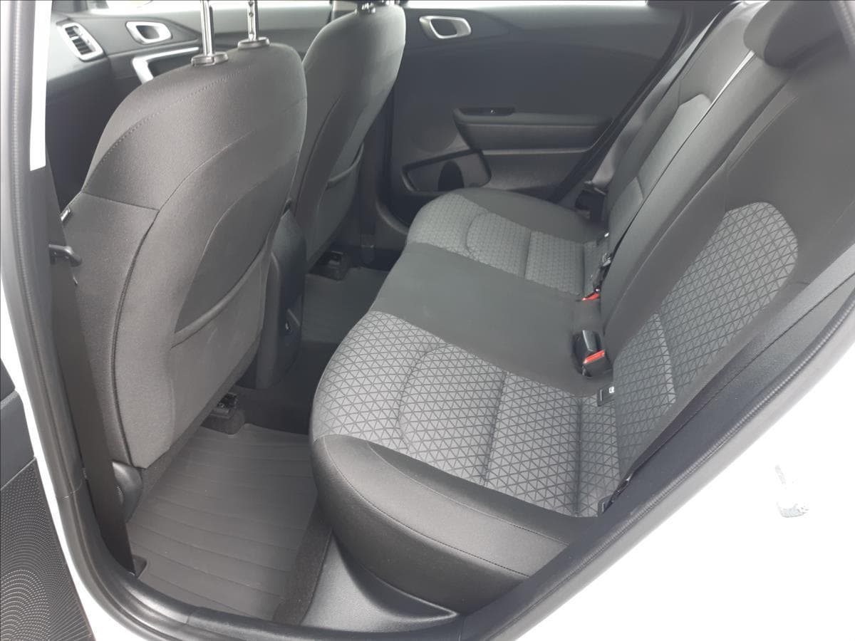2024 Kia CEE'D - 9