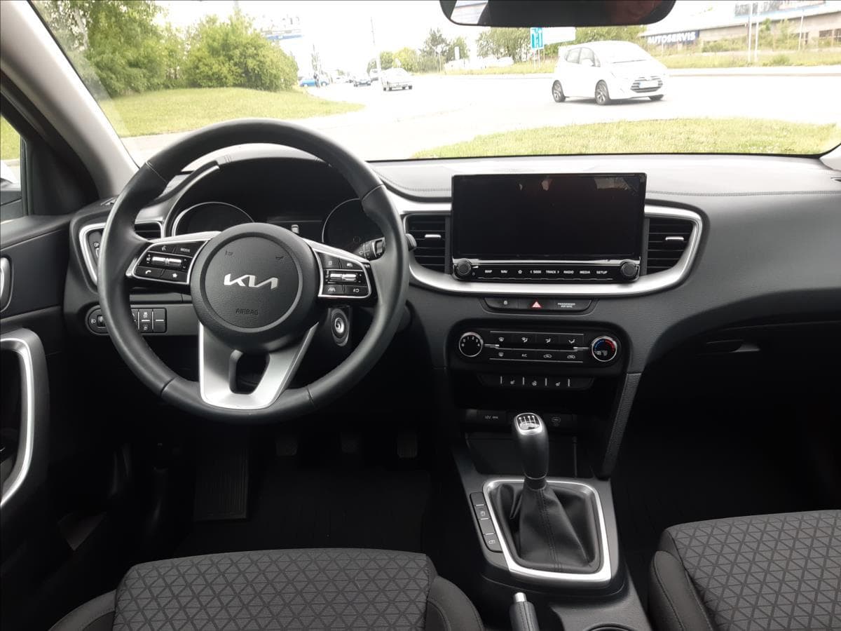2024 Kia CEE'D - 10