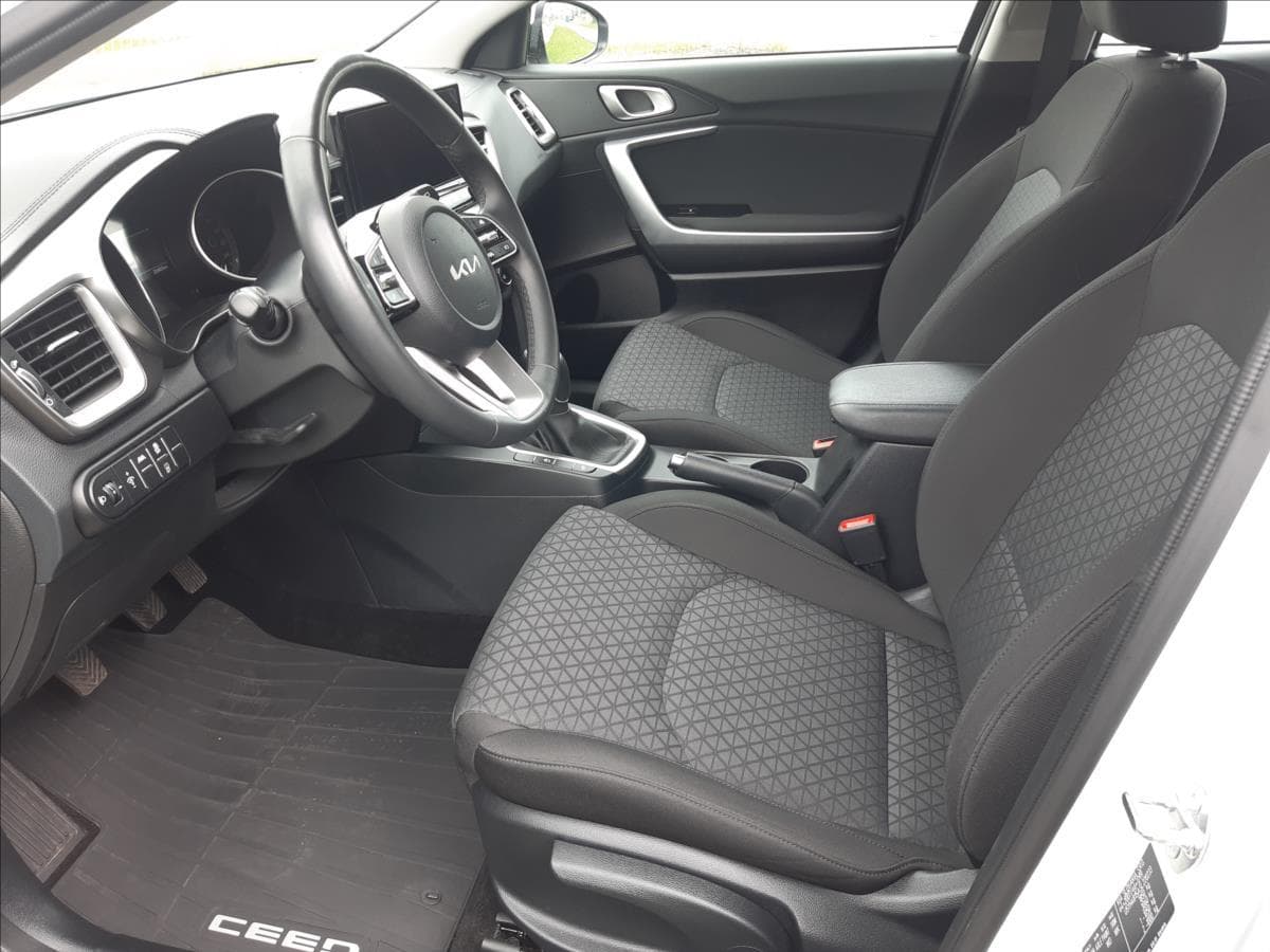 2024 Kia CEE'D - 11