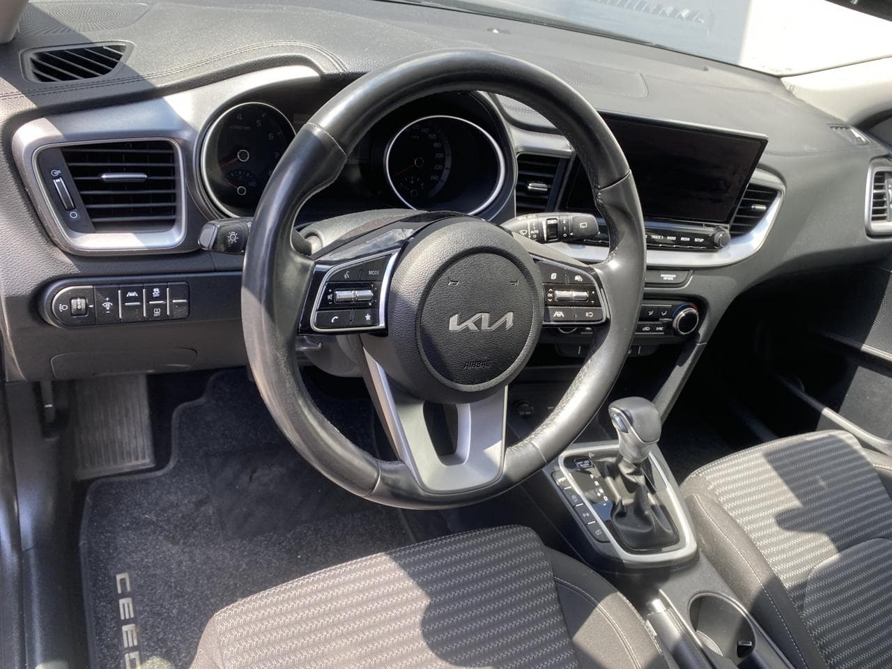 2023 Kia CEE'D - 12