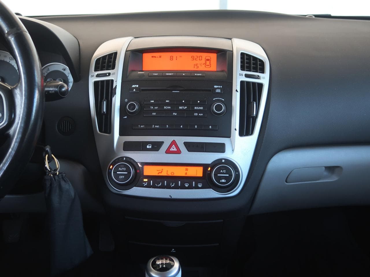2009 Kia CEE'D - 18