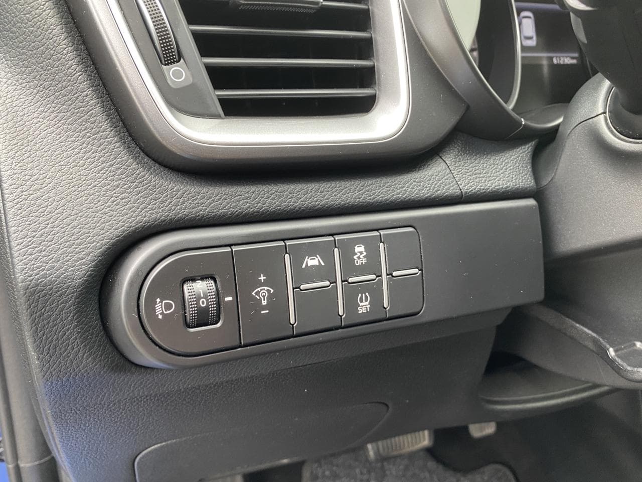 2023 Kia CEE'D - 35