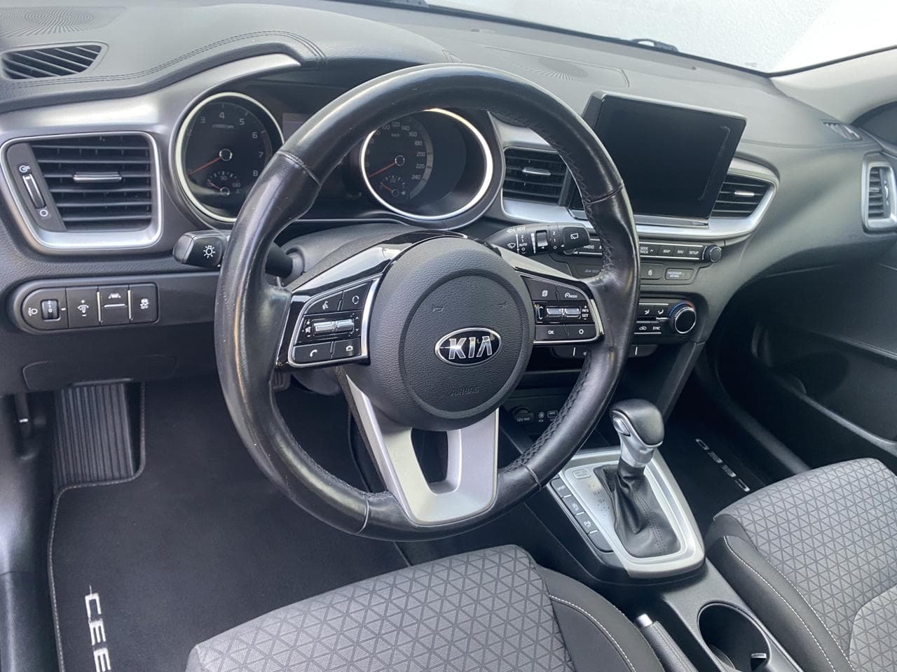 2018 Kia CEE'D - 12