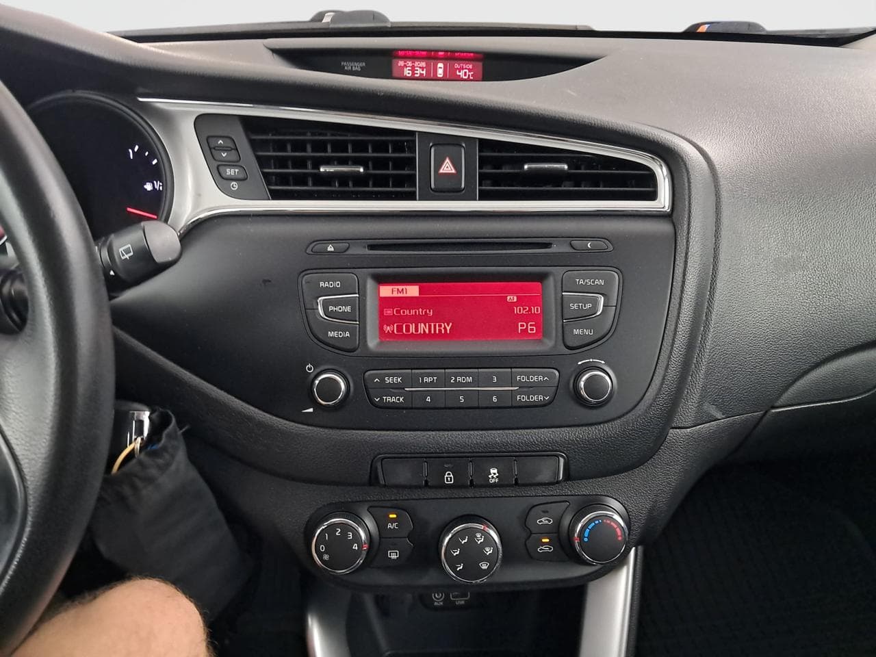 2016 Kia CEE'D - 29