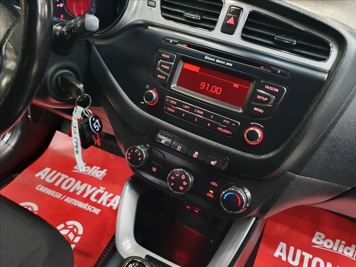 2013 Kia CEE'D - 9