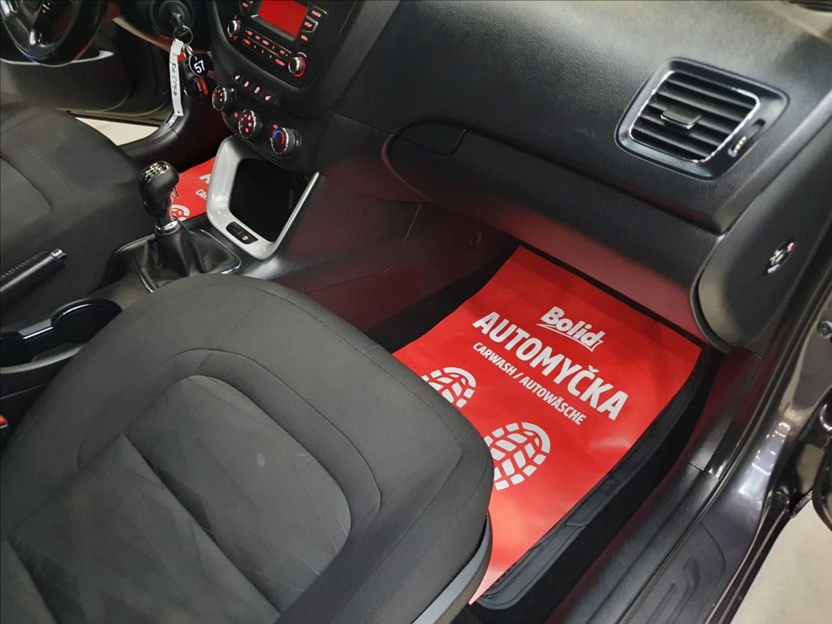 2013 Kia CEE'D - 7