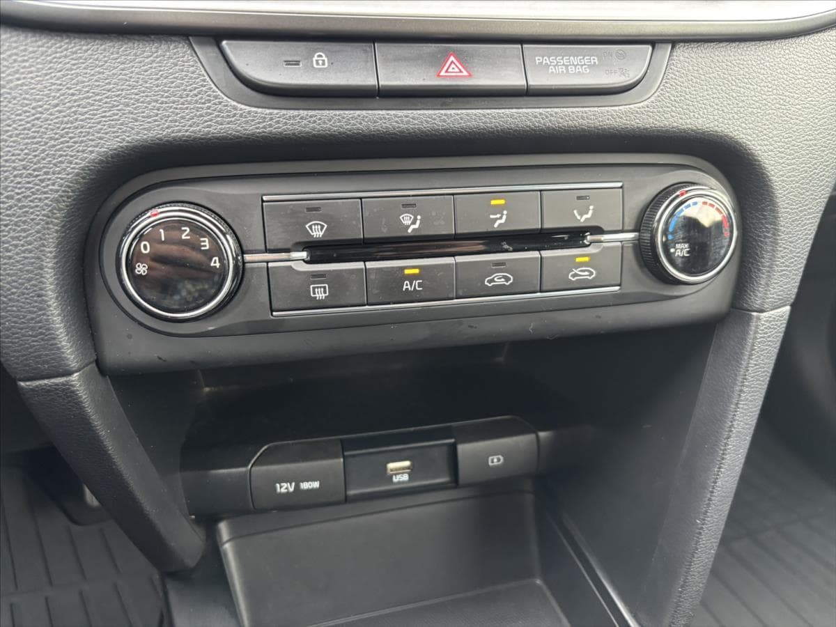 2020 Kia CEE'D - 20