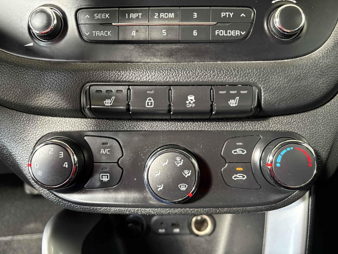 2013 Kia CEE'D - 13