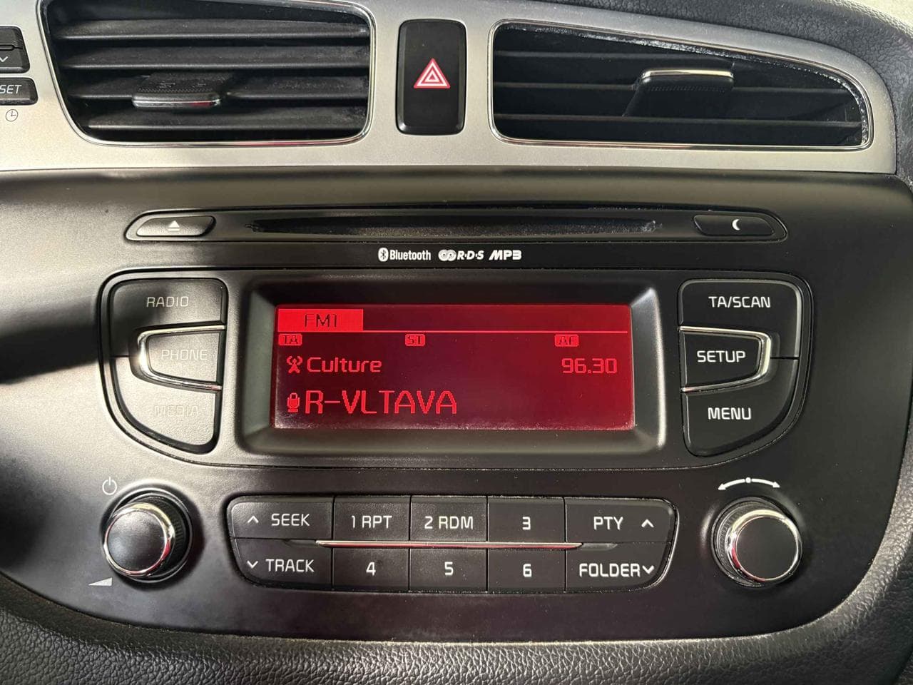 2013 Kia CEE'D - 11