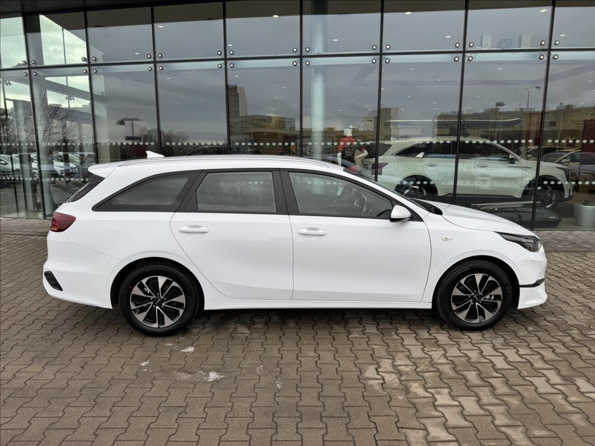 2025 Kia CEE'D - 7