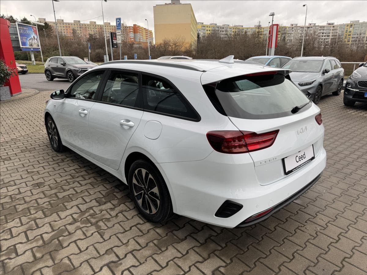 2025 Kia CEE'D - 3