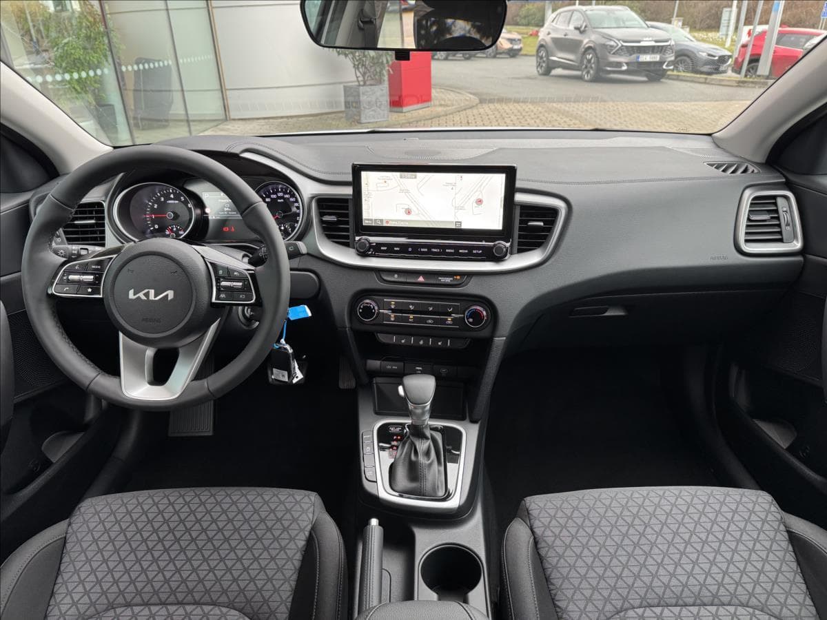 2025 Kia CEE'D - 8