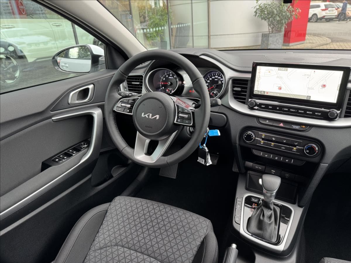2025 Kia CEE'D - 9
