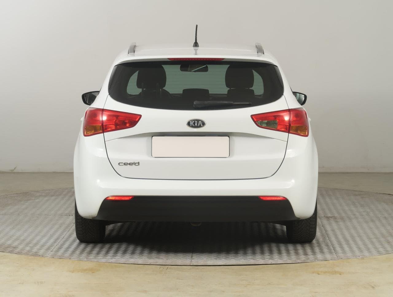 2013 Kia CEE'D - 6