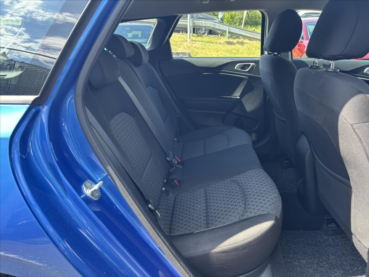 2023 Kia CEE'D - 14