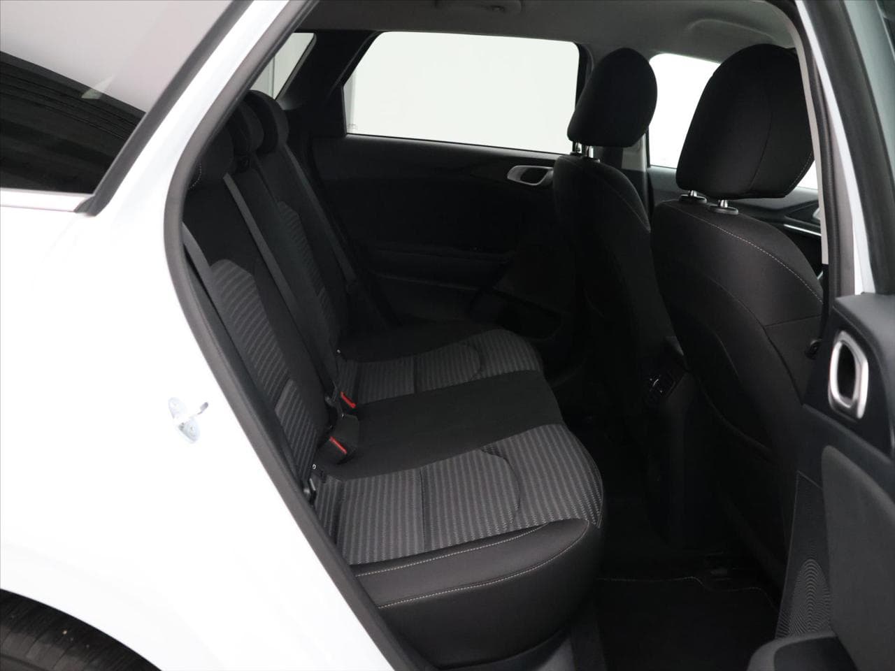 2024 Kia CEE'D - 13