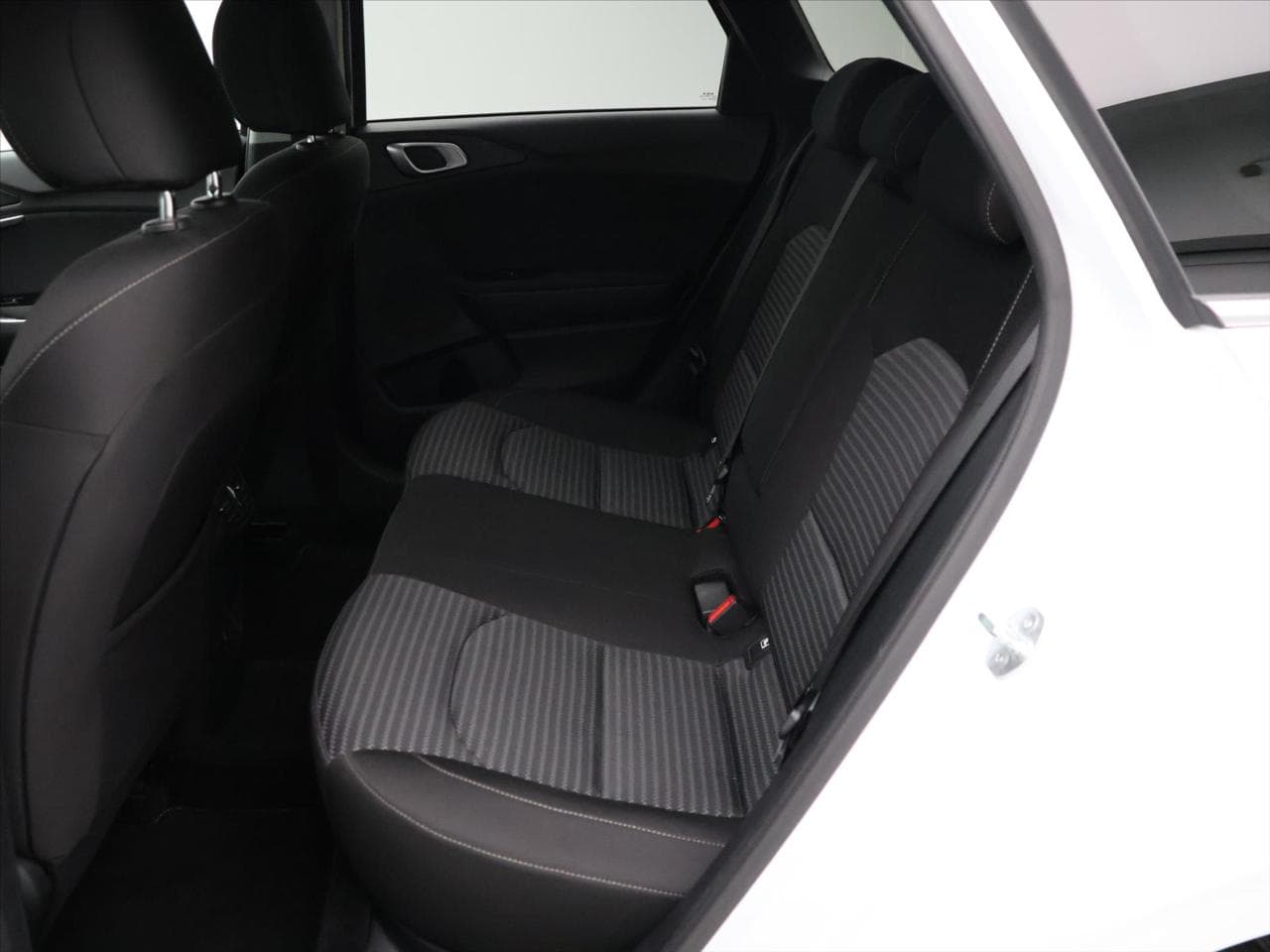 2024 Kia CEE'D - 14