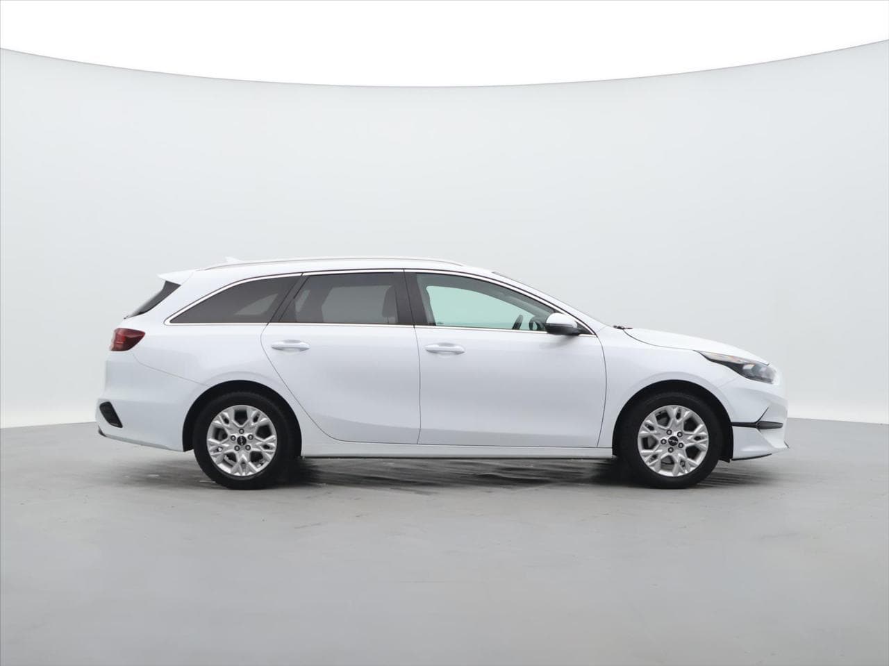 2022 Kia CEE'D - 8