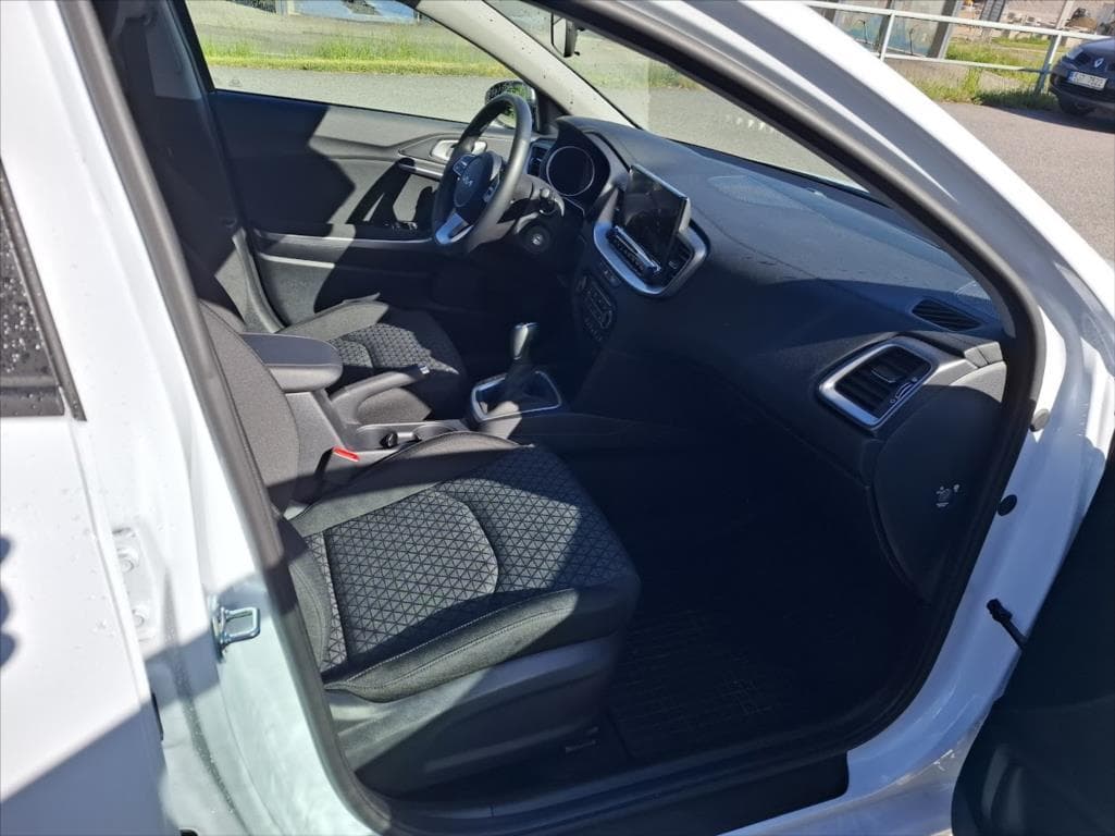2025 Kia CEE'D - 21