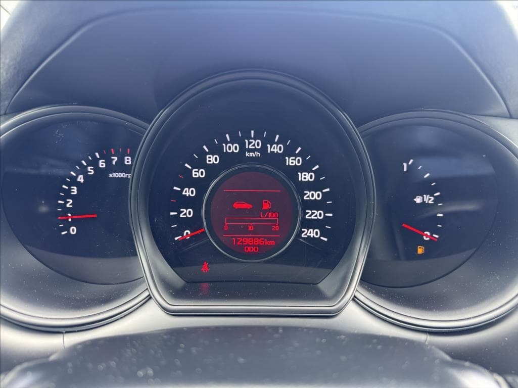2013 Kia CEE'D - 29