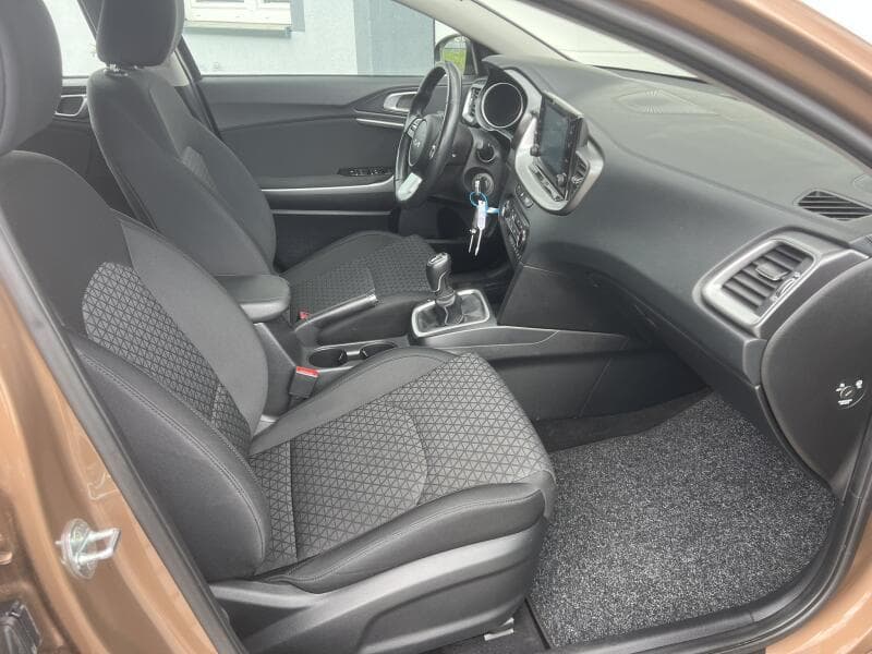 2023 Kia CEE'D - 8