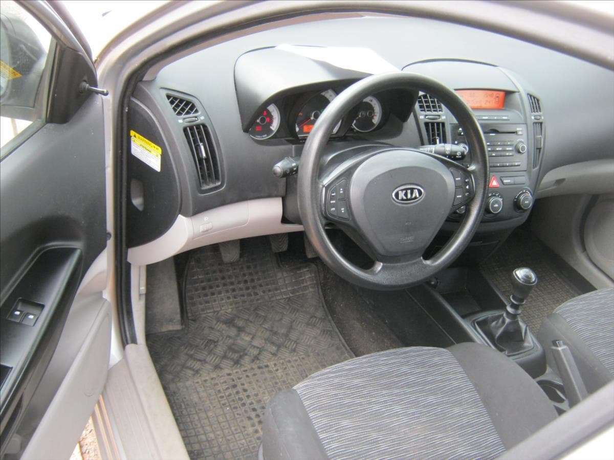2008 Kia CEE'D - 15