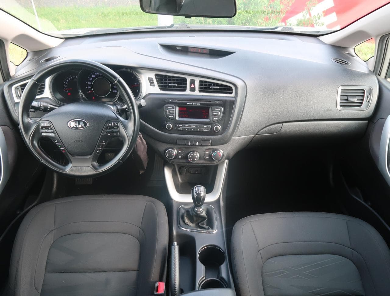 2014 Kia CEE'D - 19