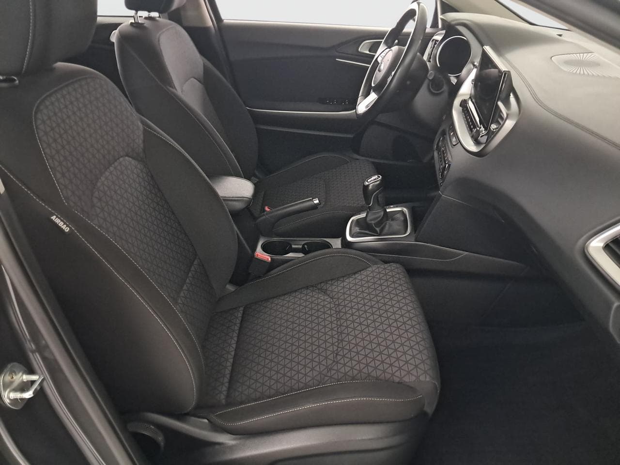 2022 Kia CEE'D - 12
