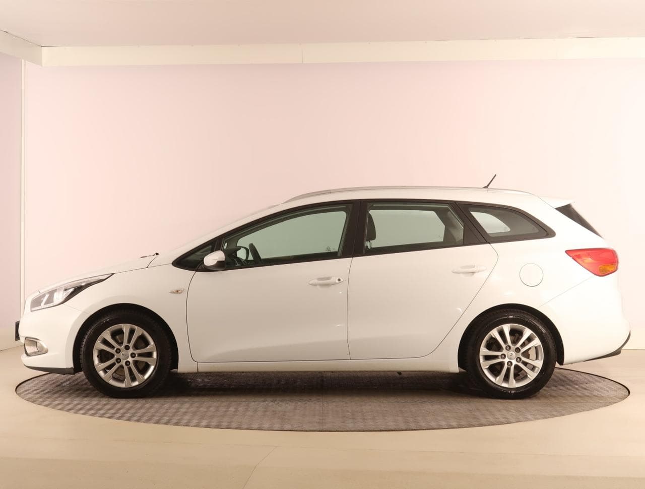 2014 Kia CEE'D - 5