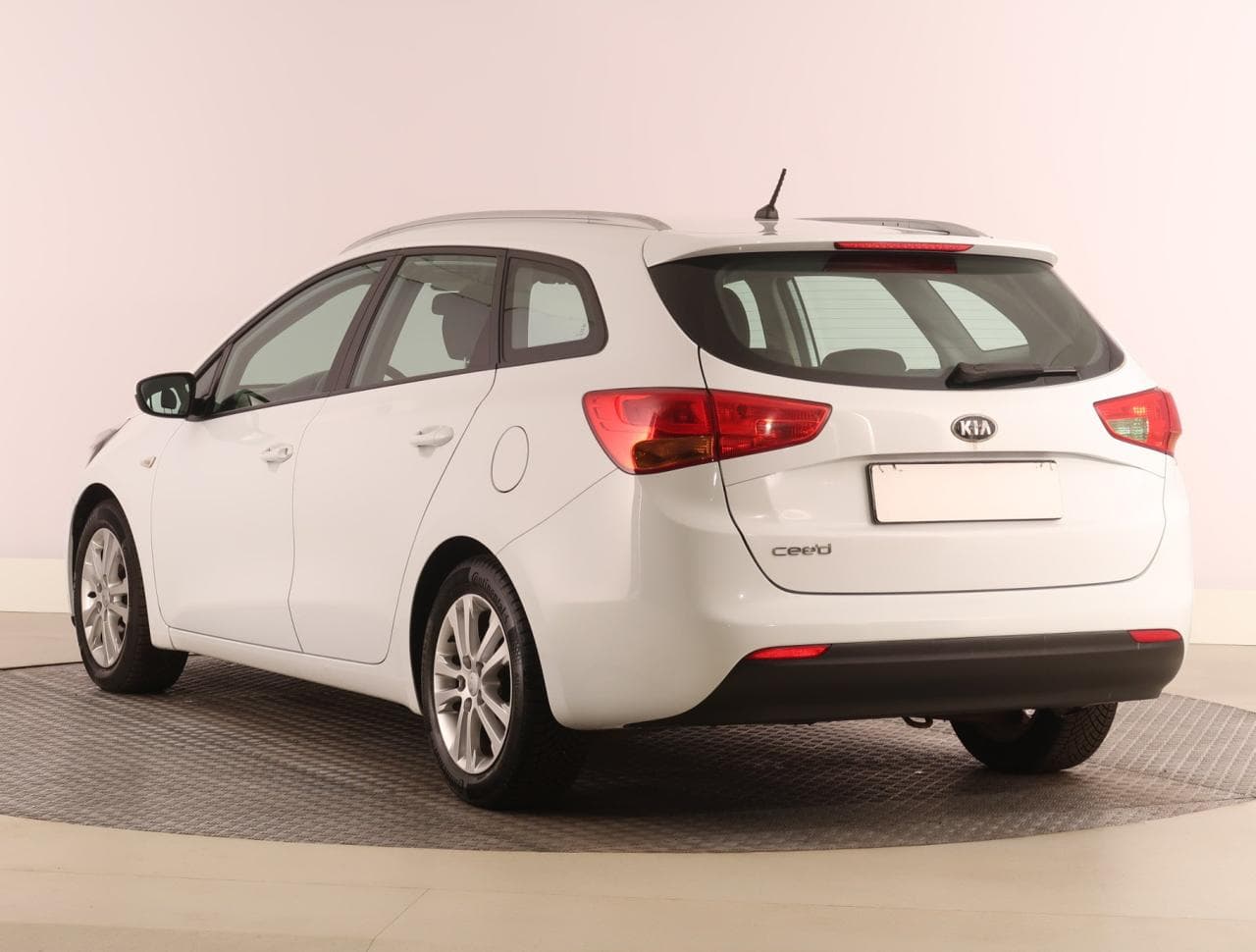 2014 Kia CEE'D - 7