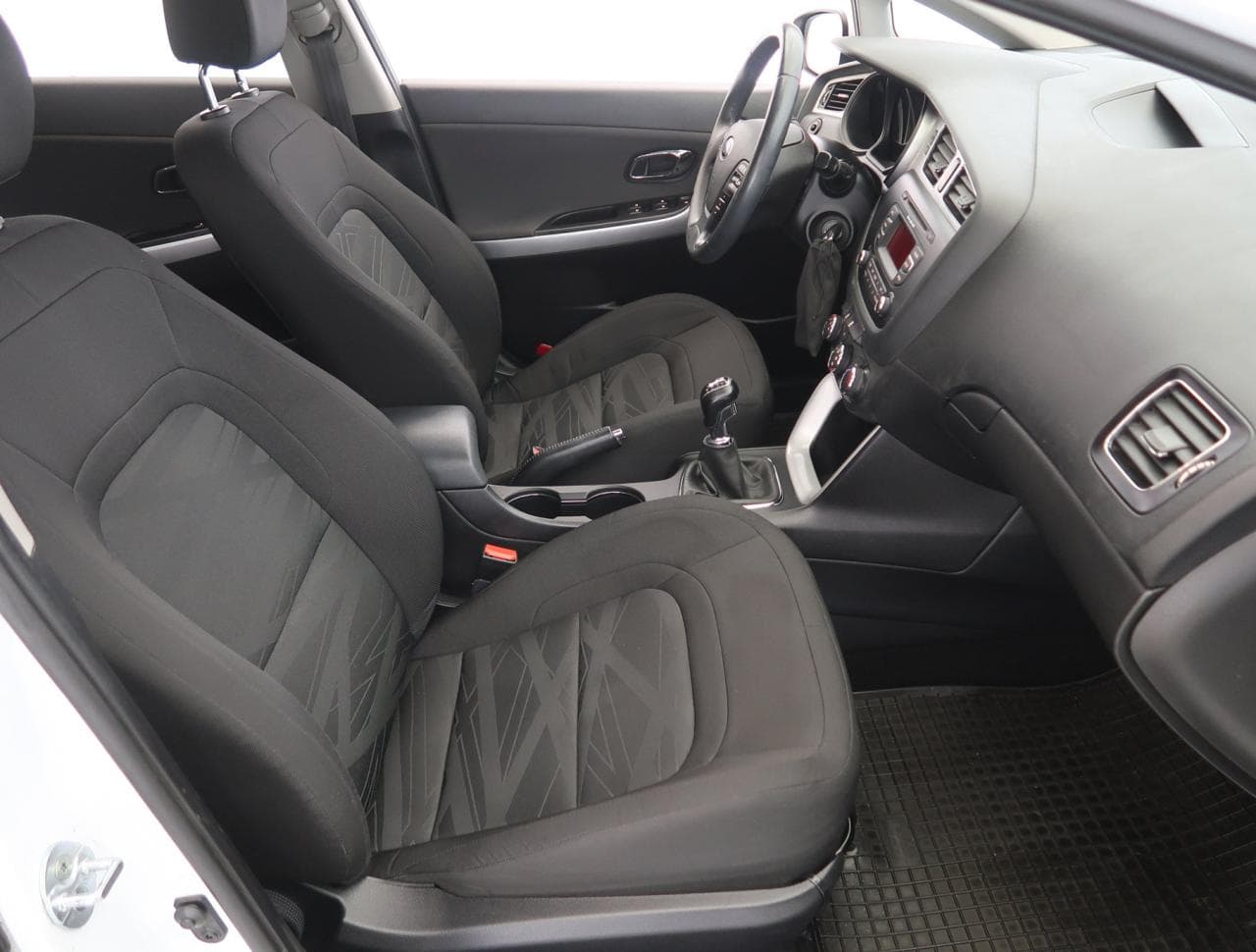 2014 Kia CEE'D - 21