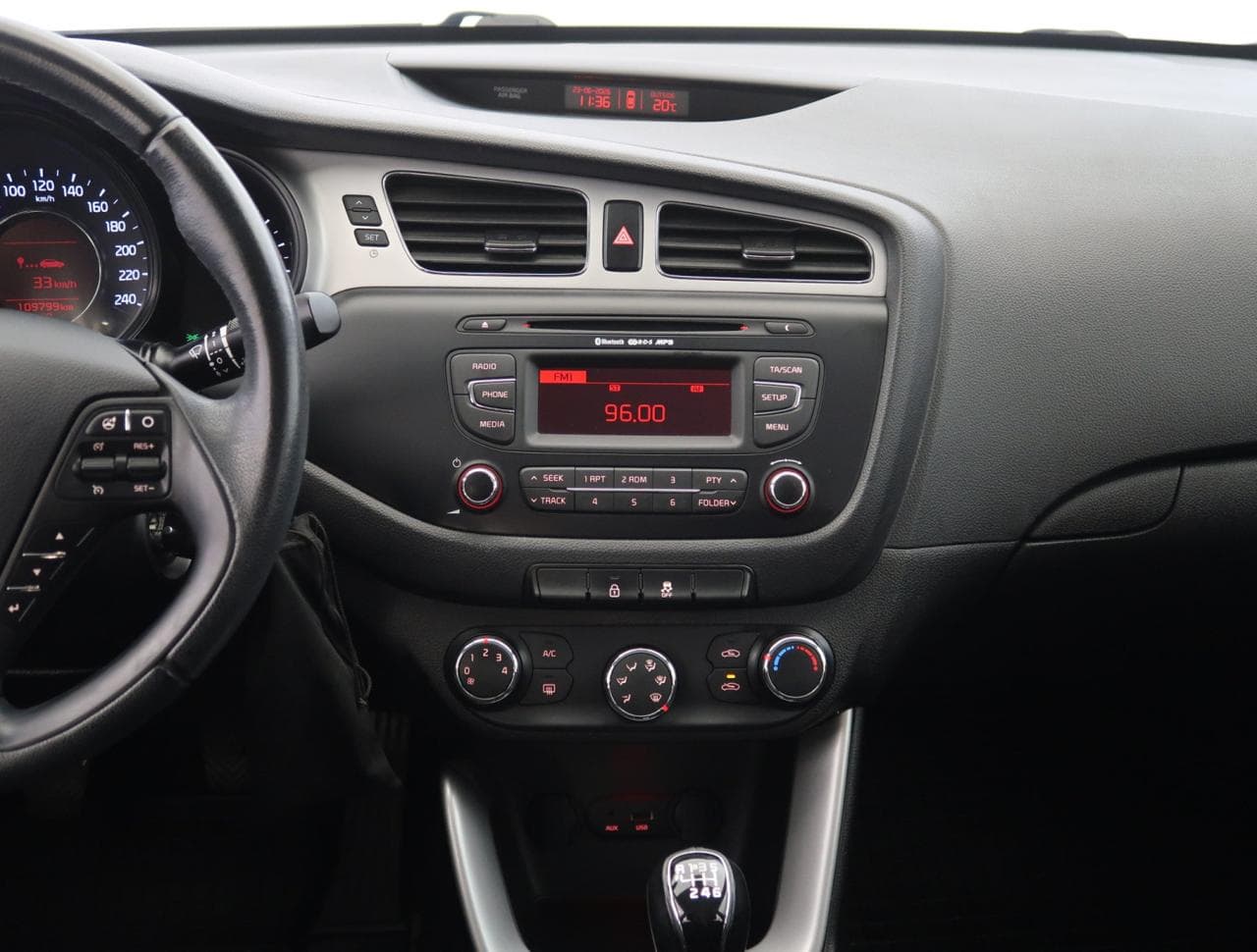 2014 Kia CEE'D - 33