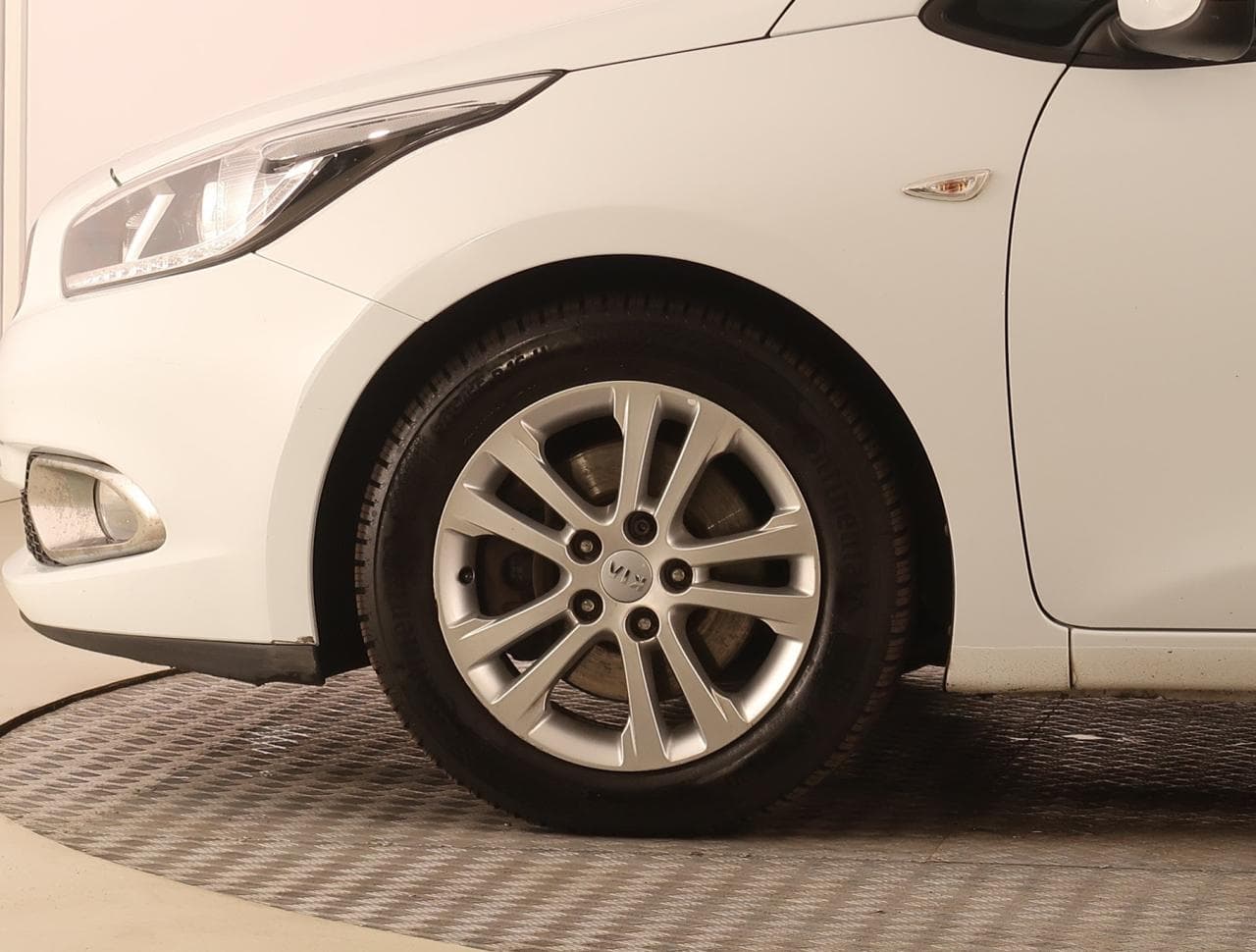 2014 Kia CEE'D - 37