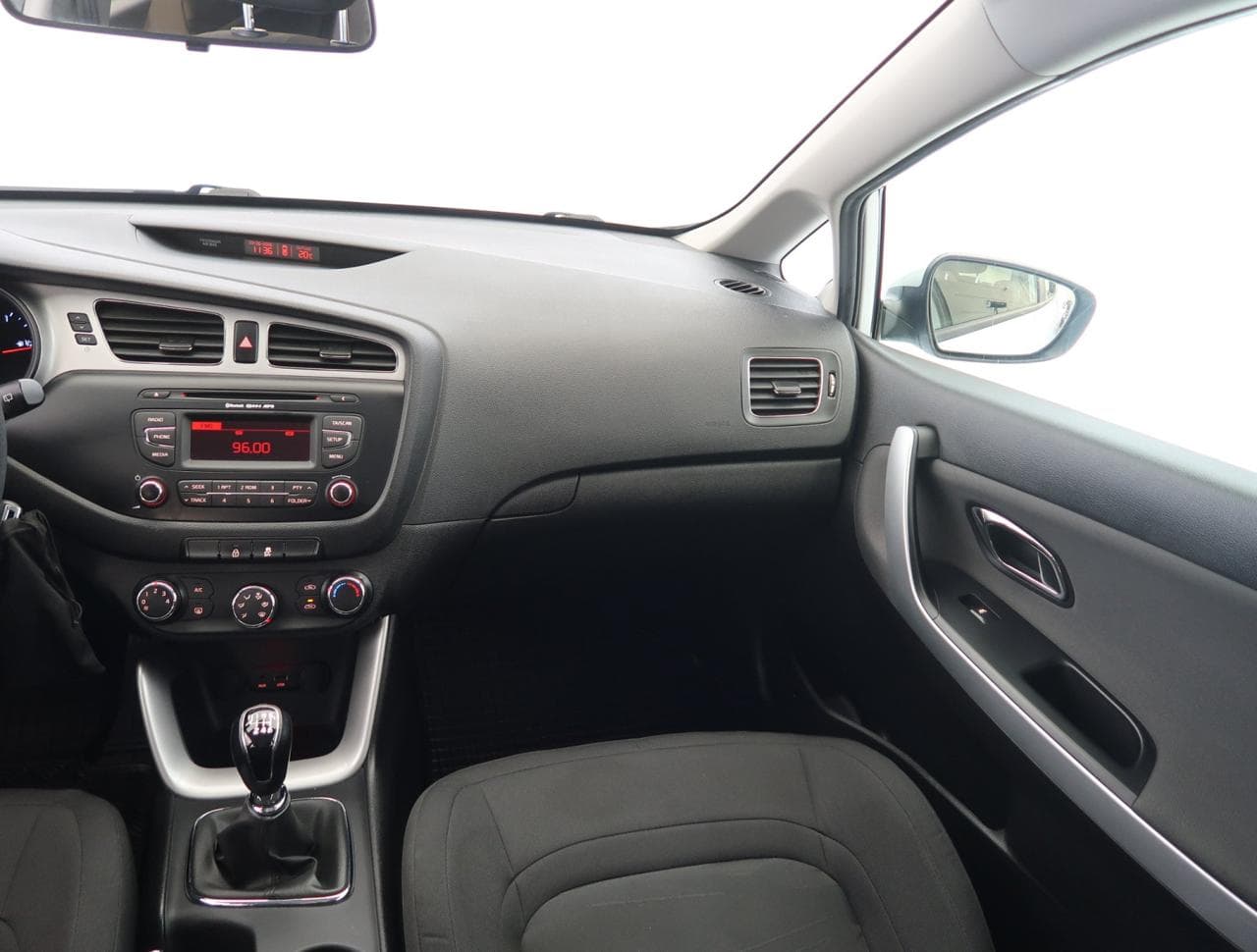 2014 Kia CEE'D - 19