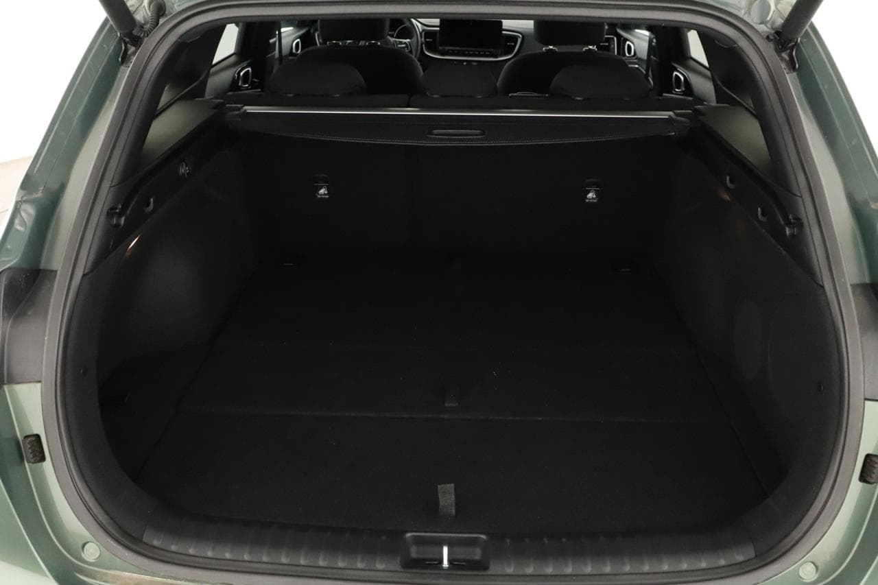 2025 Kia CEE'D - 32