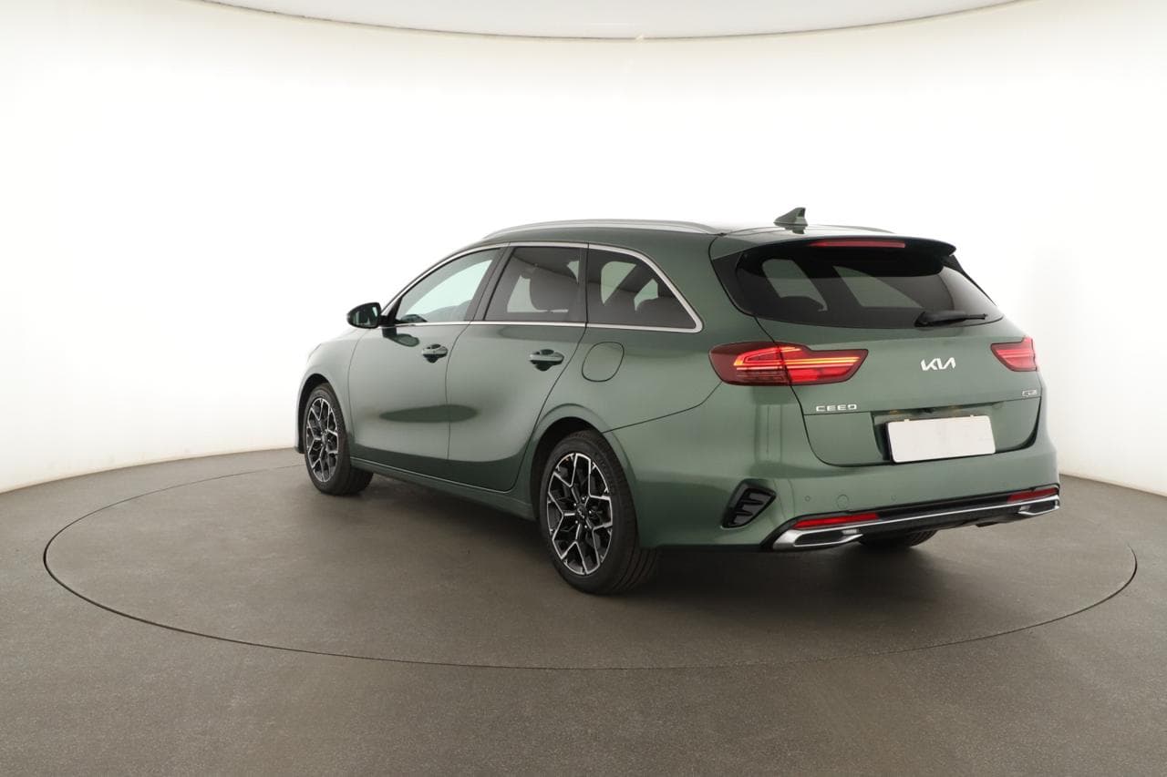2025 Kia CEE'D - 8