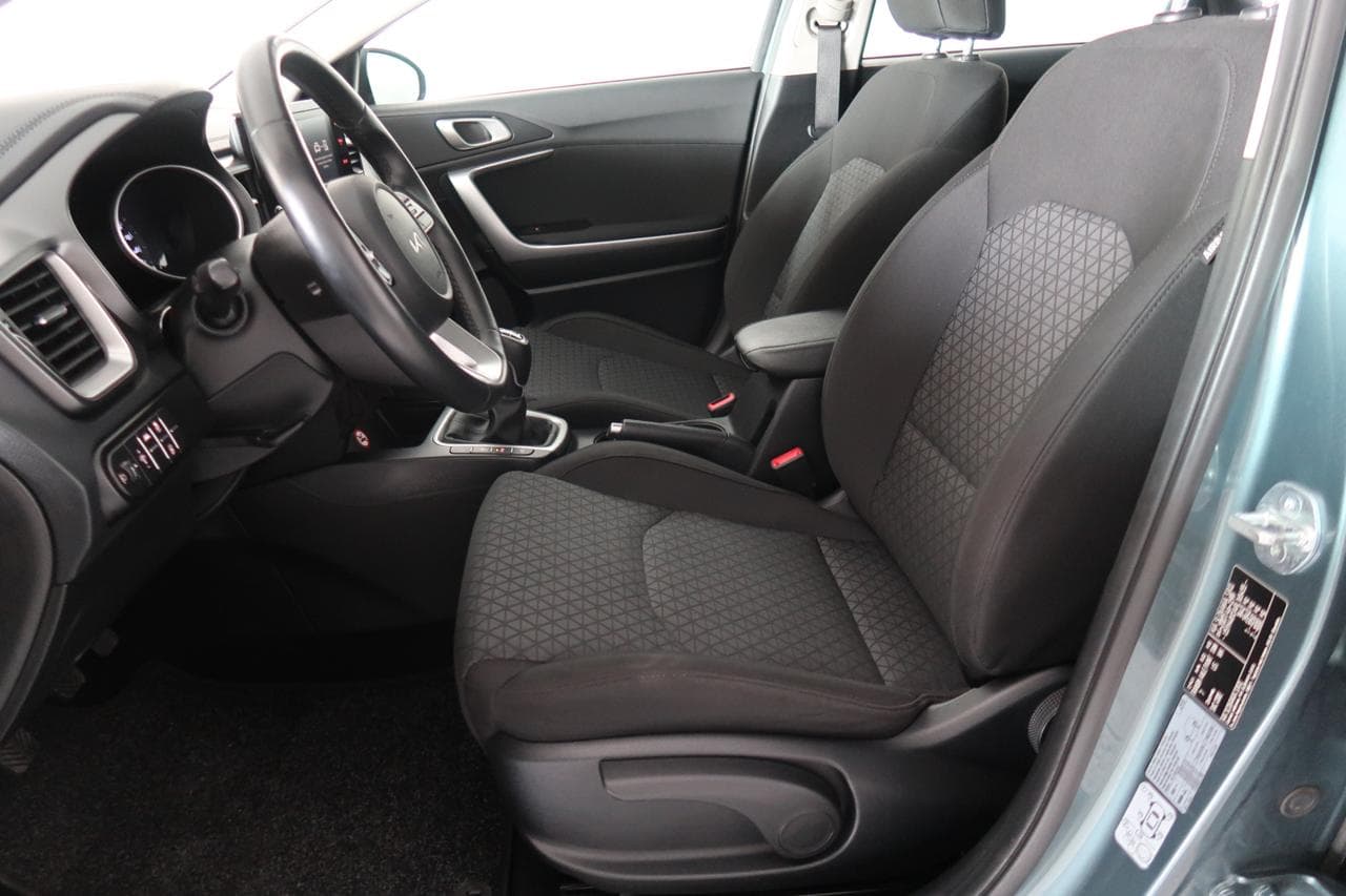 2023 Kia CEE'D - 16