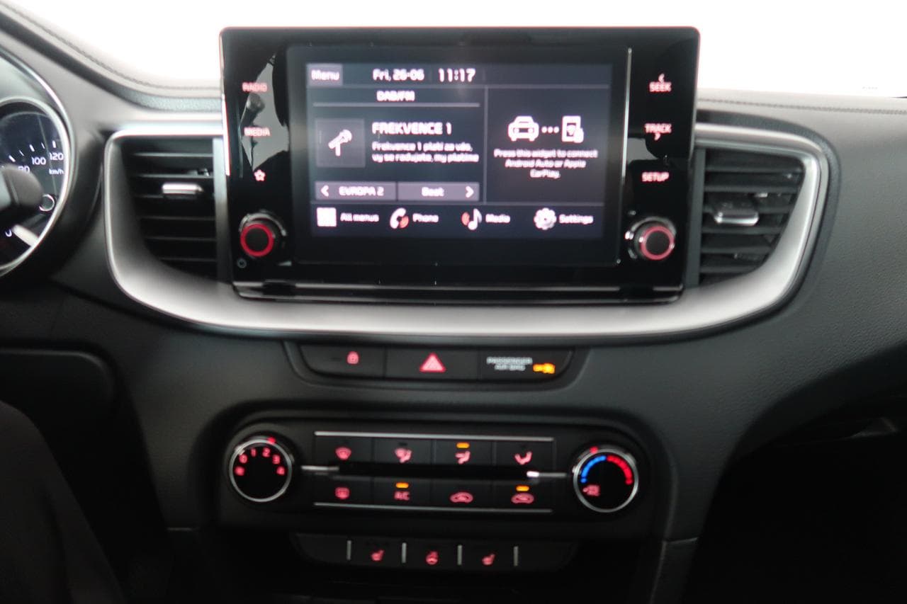 2023 Kia CEE'D - 18