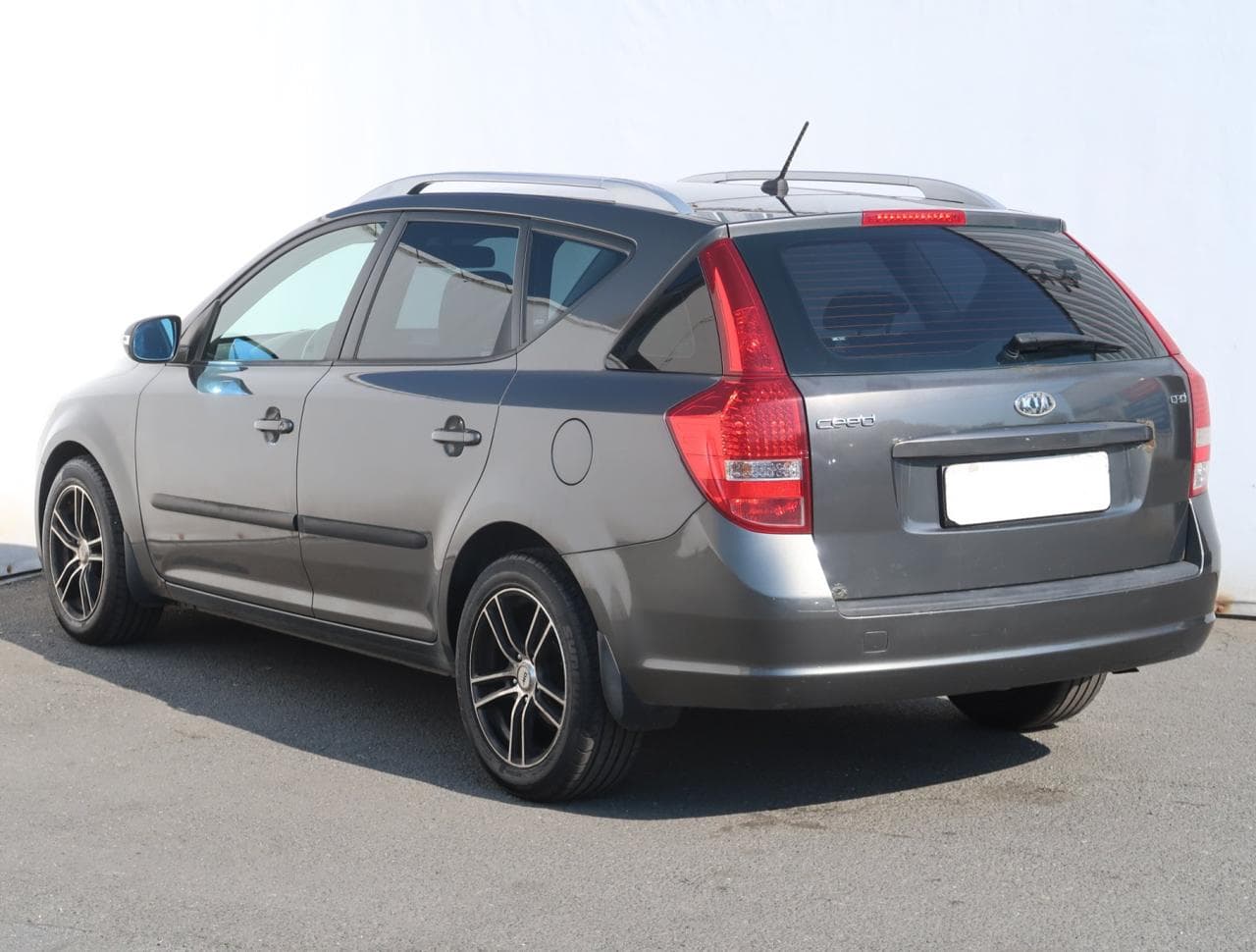 2010 Kia CEE'D - 8