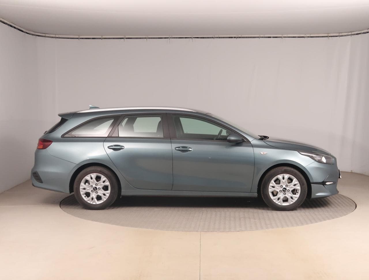 2023 Kia CEE'D - 12