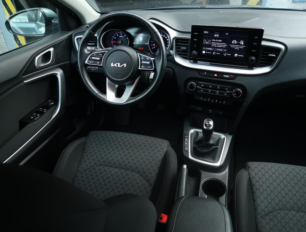 2023 Kia CEE'D - 14